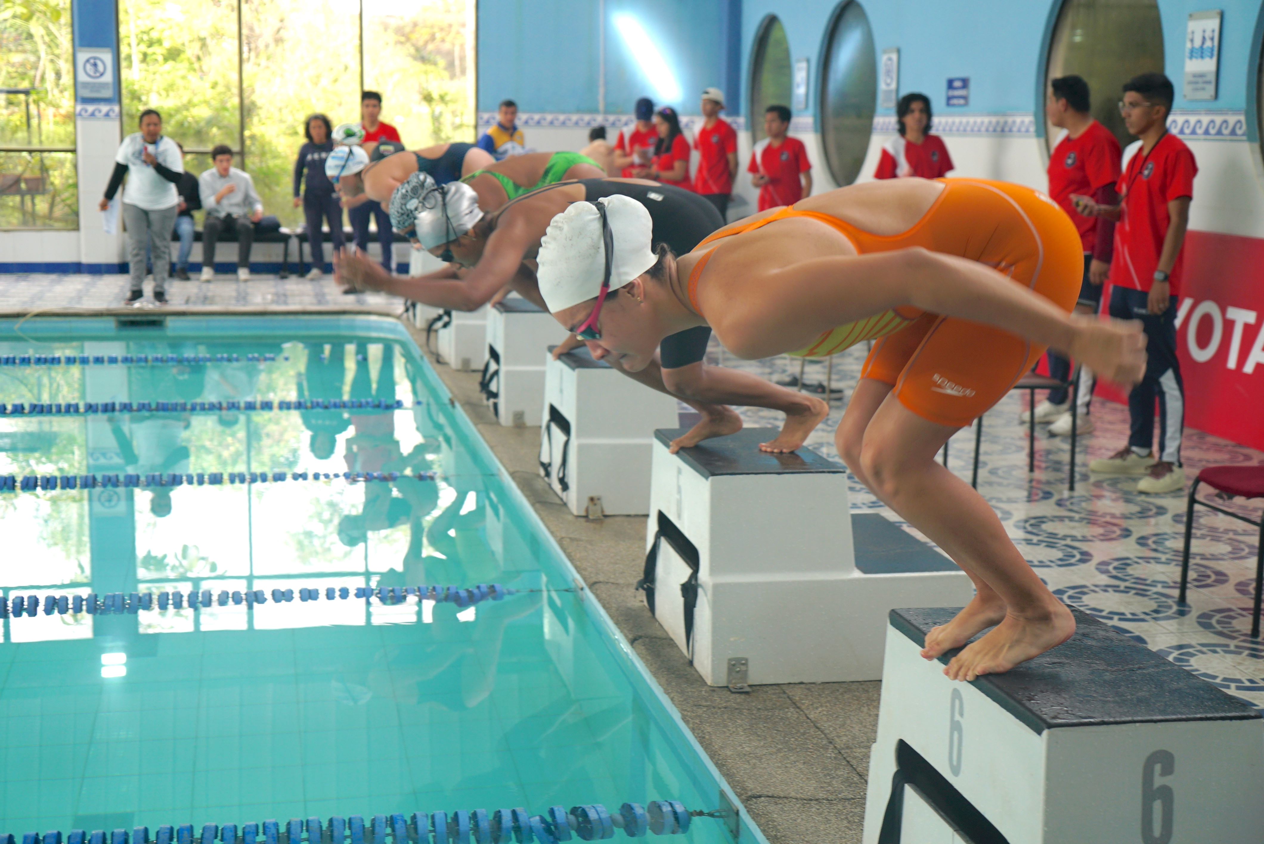 Club de Natación UCUENCA