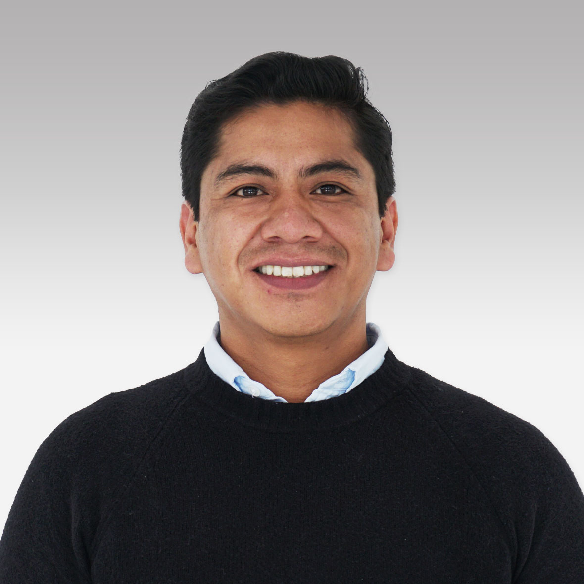 Ing. Llivisaca Villazhañay Juan Carlos, MS.